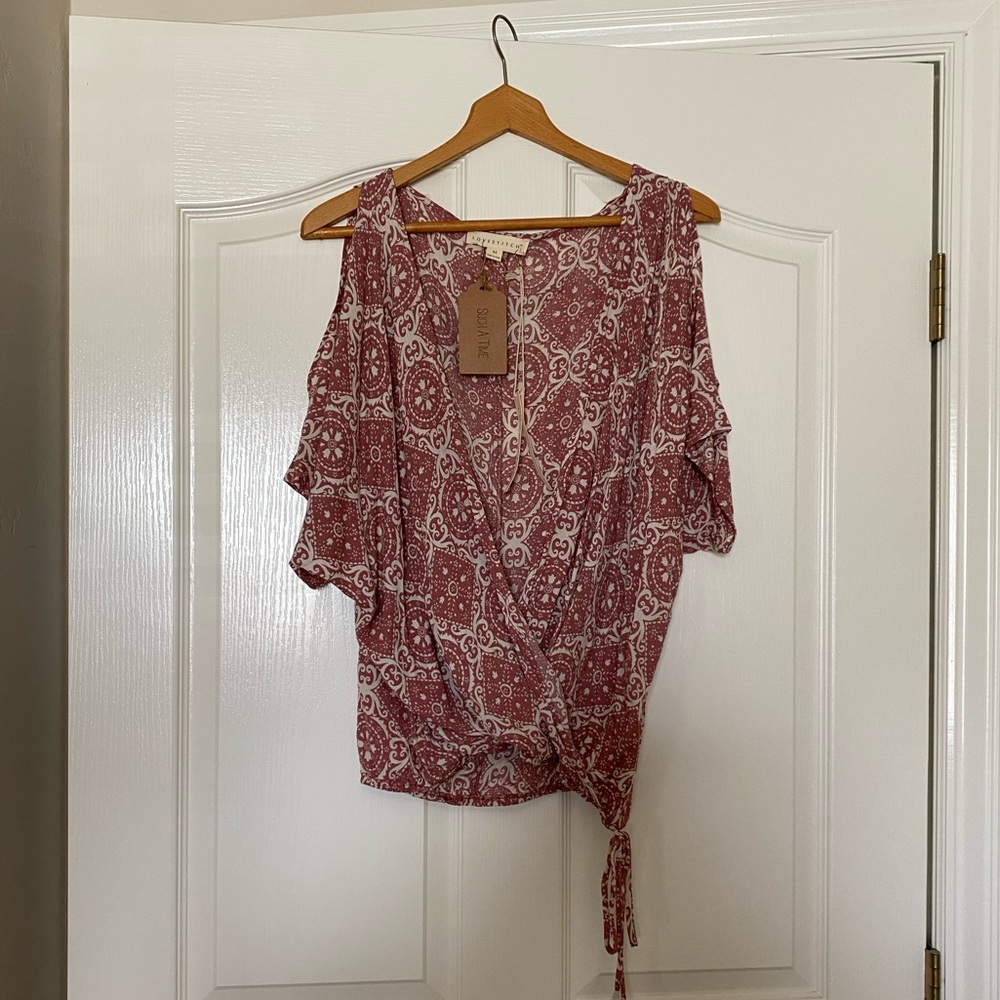 Love Stitch Rose Bohemian Top